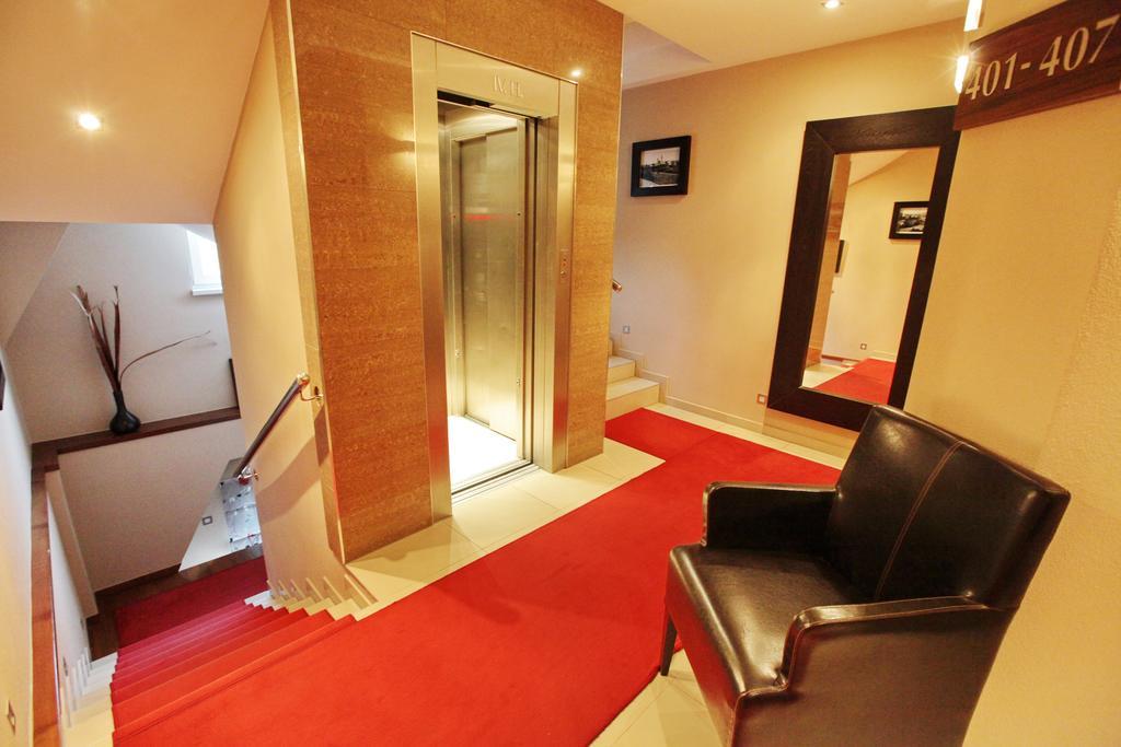 City Hotel Nitra With Free Parking Exteriör bild